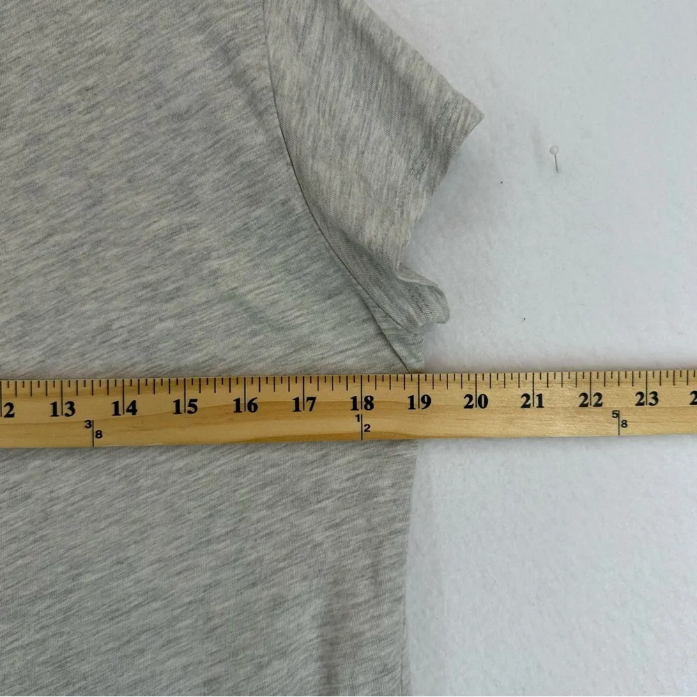 Brandy Melville Basic Cropped Short Sleeve T Shirt Striped Neck One Size Gray - Image 5