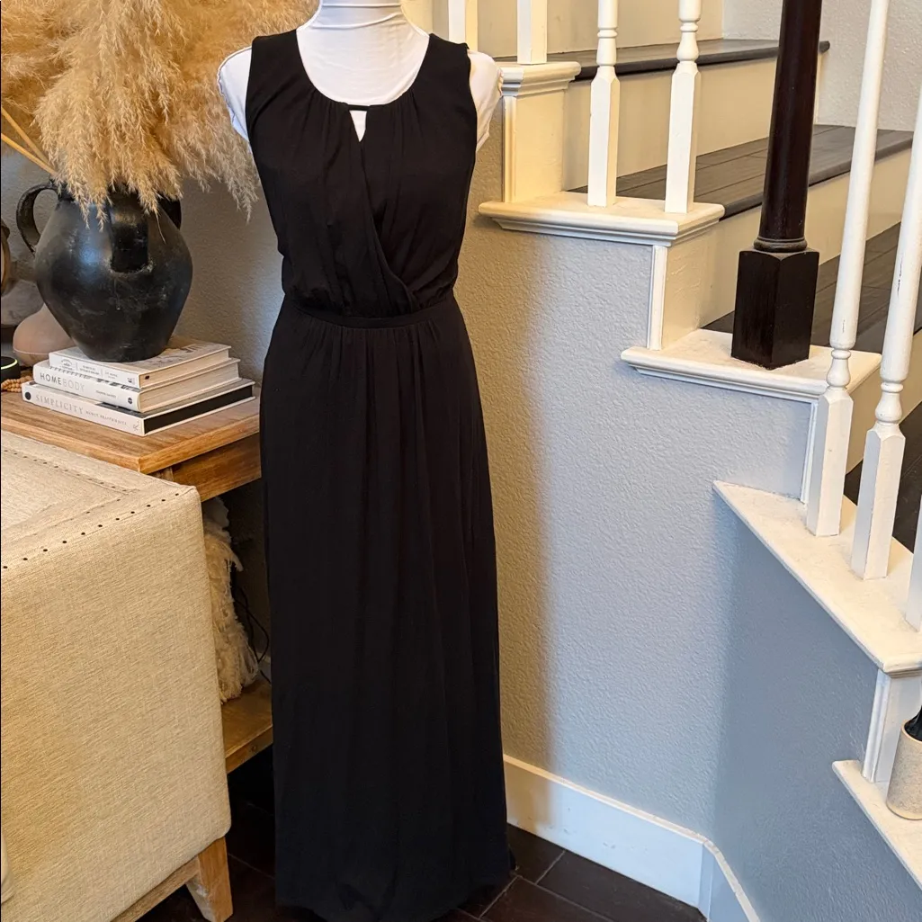Garnet Hill Black Crossover Knit Maxi Dress Size Medium - Image 2