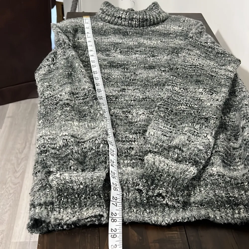 Leith  Oversized Turtleneck Sweater Grey XS EUC - Image 9