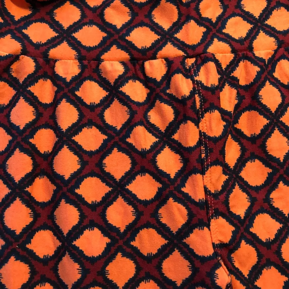 🔹 4 for $30 Lularoe OS Leggings - Image 2