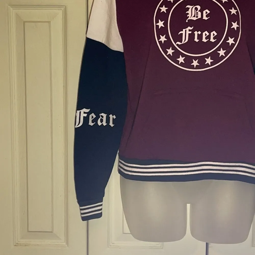 New Look Be Free Fear Less Hooded Sweatshirt Juniors Large - Image 4