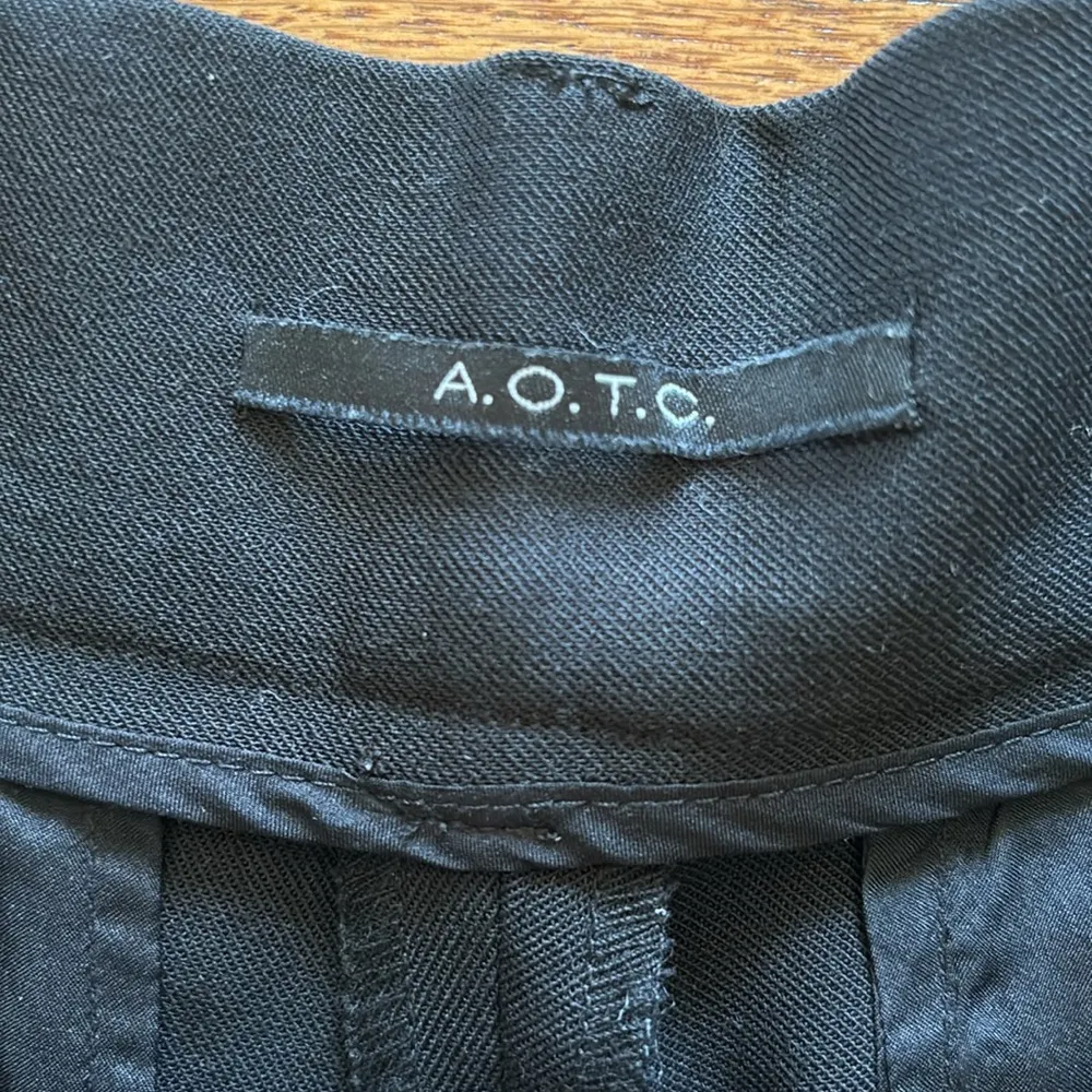 Aotc black pants Size 4 - Image 2