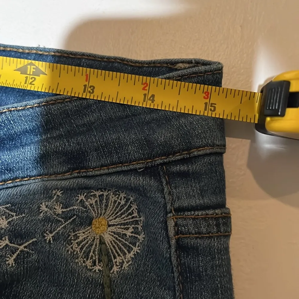 Judy blue skinny jeans women’s size 29 distressed look - Image 10