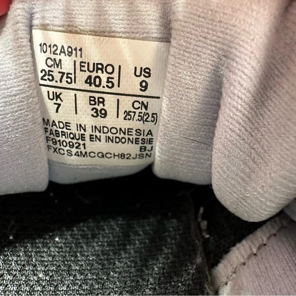 Asics Women's Shoes Gel Contend 7 1012A911 Black Lilac Opal Running Sneakers 9 - Image 10