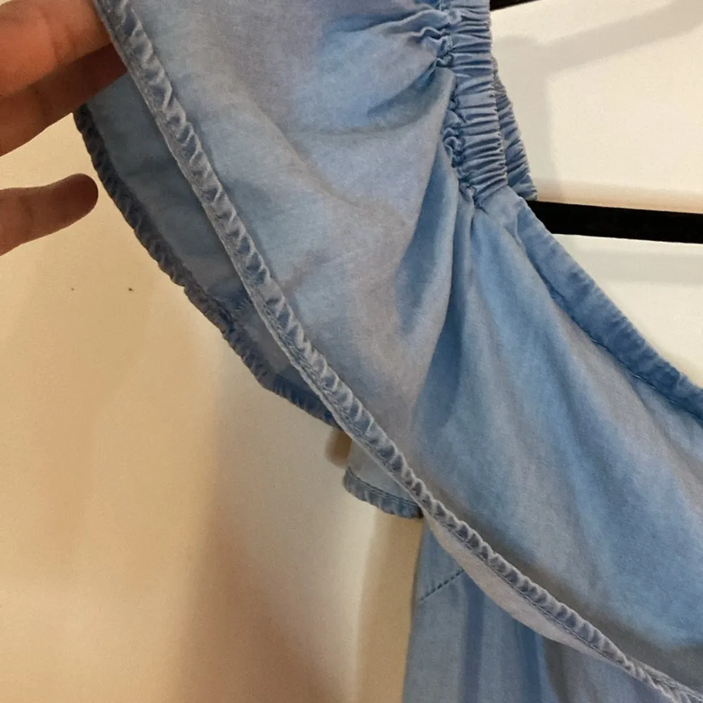 Forever 21 size XL Light Blue Off-Shoulder Romper - Image 5