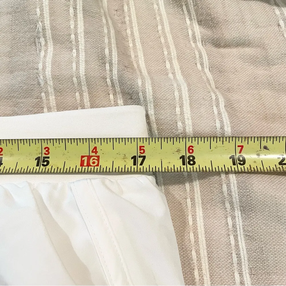 Fly By 2.0 Activewear Shorts in White Large NWT - Image 11