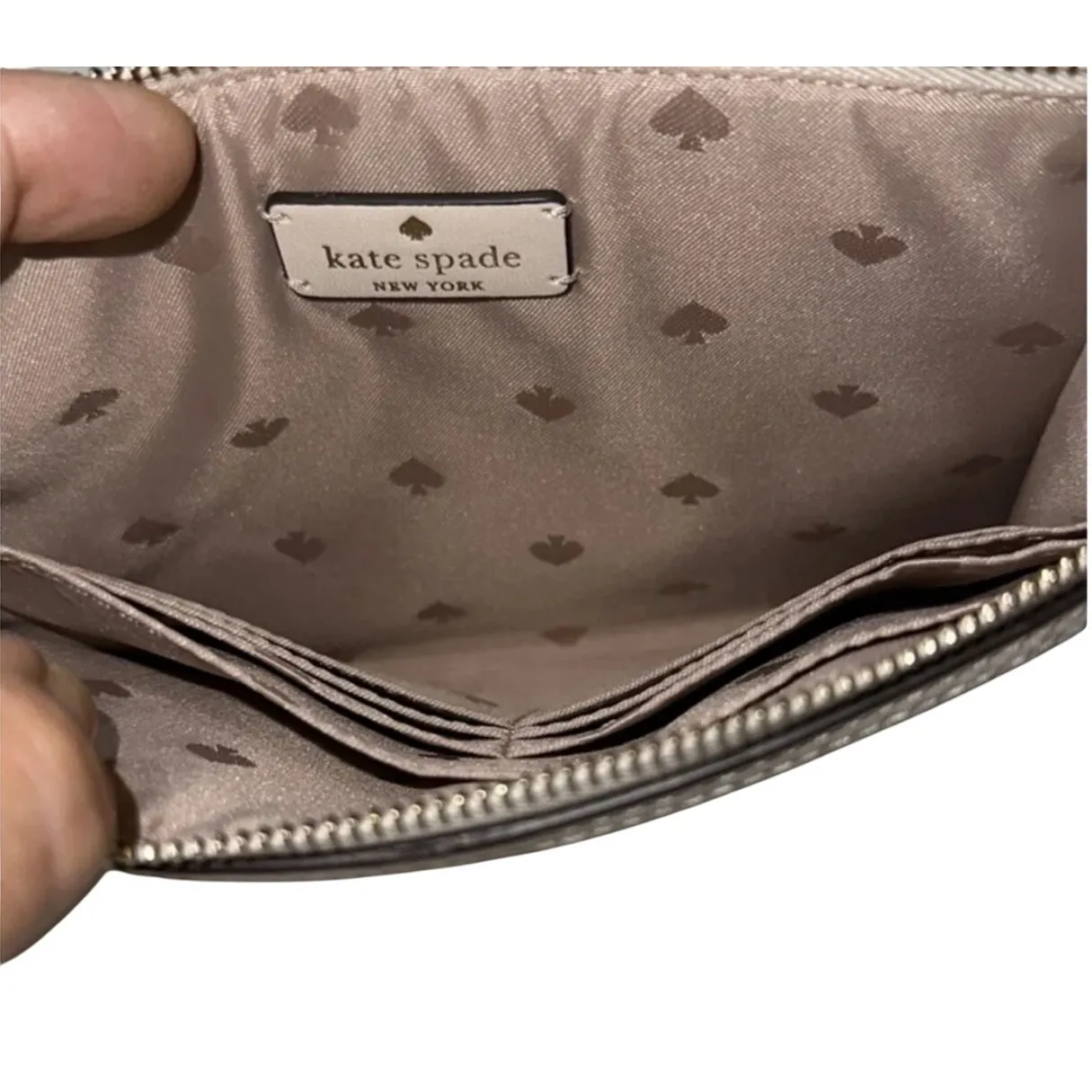 Kate Spade  Wristlet Clutch Straw Pineapple‎ Applique Zip Pouch - Image 5