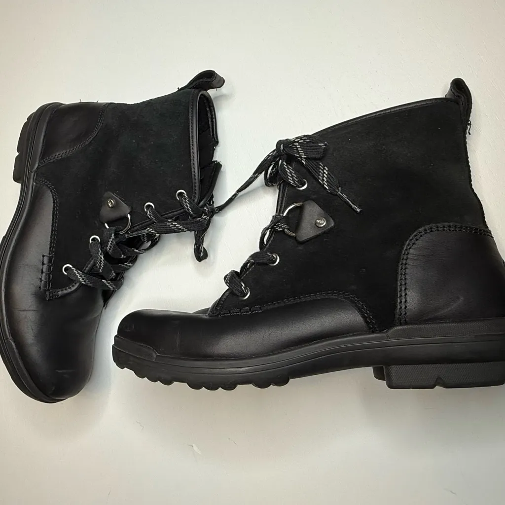 Authenticated UGG Women’s Black Hapsburg Hiker Boots Size 10 Reg. $170 - Image 13