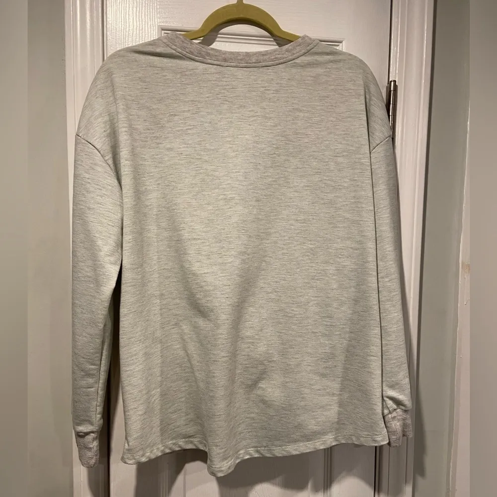 Hippie Chic Size S Gray Long Sleeve Twist Front Crew Neck Pullover Sweatshirt - Image 8