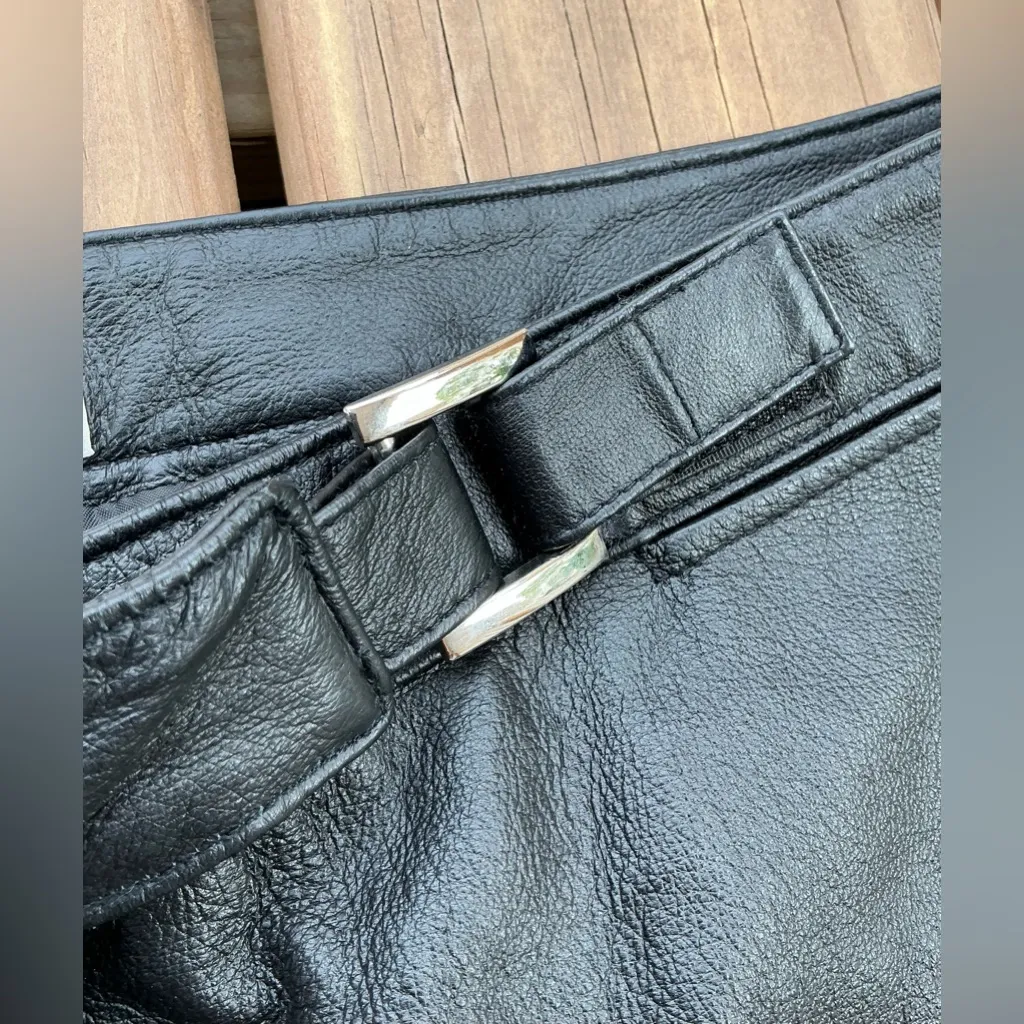 Black Leather Pants LIKE NEW 🖤🖤 - Image 4