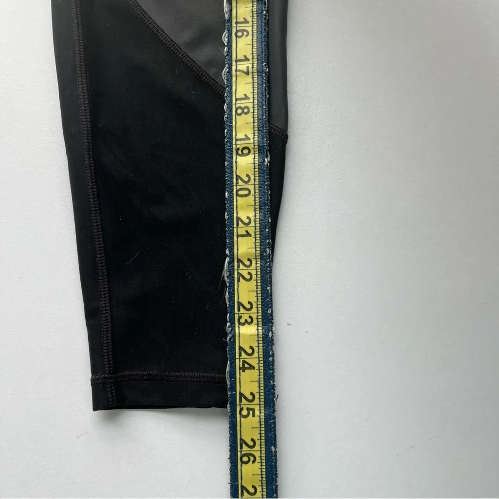 Second Skin Yogo Athletic 8” Inseam Athletic Athleisure Leggings Black Medium - Image 10