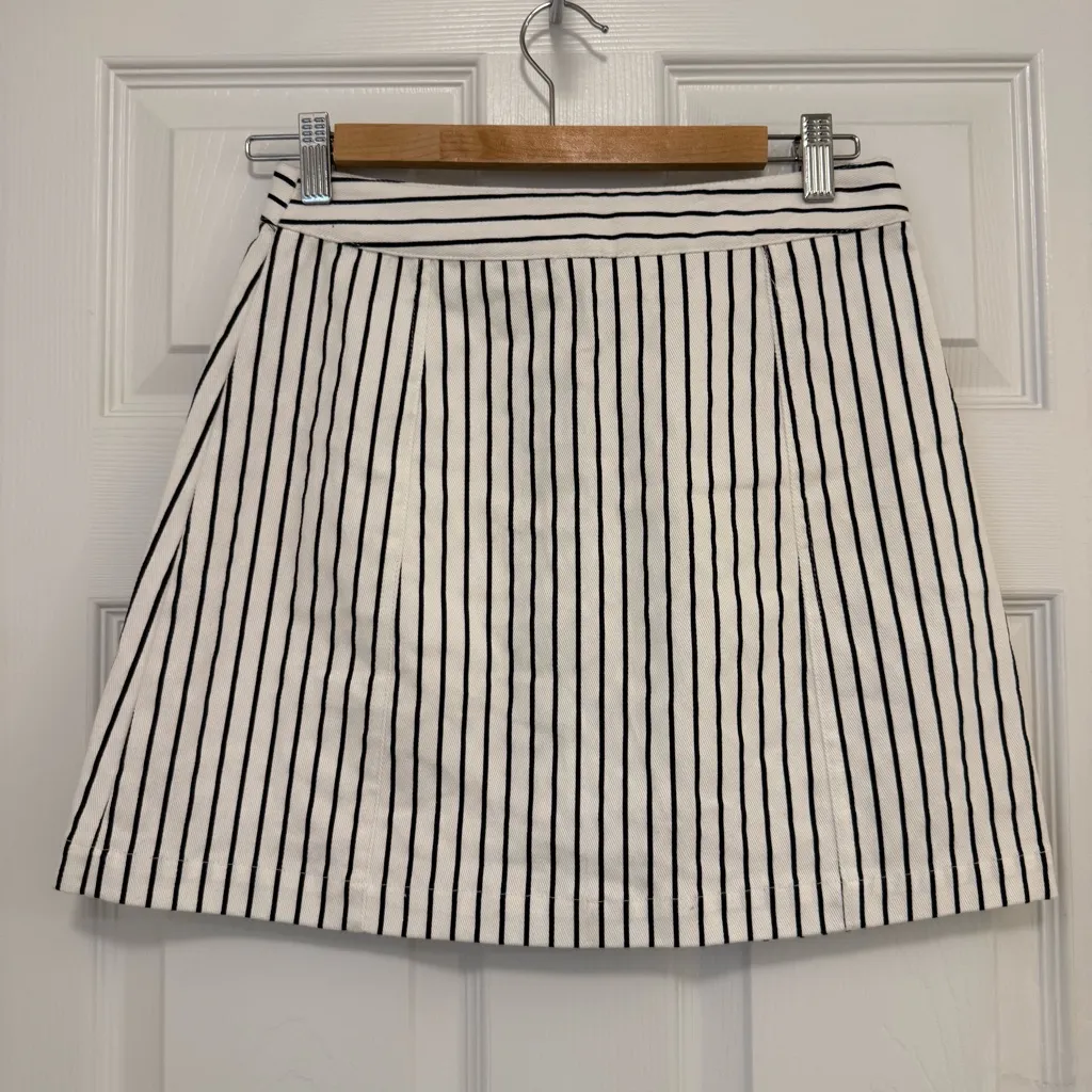 NWOT Altar'd State Eseria Cotton Pinstriped Skirt - Image 3
