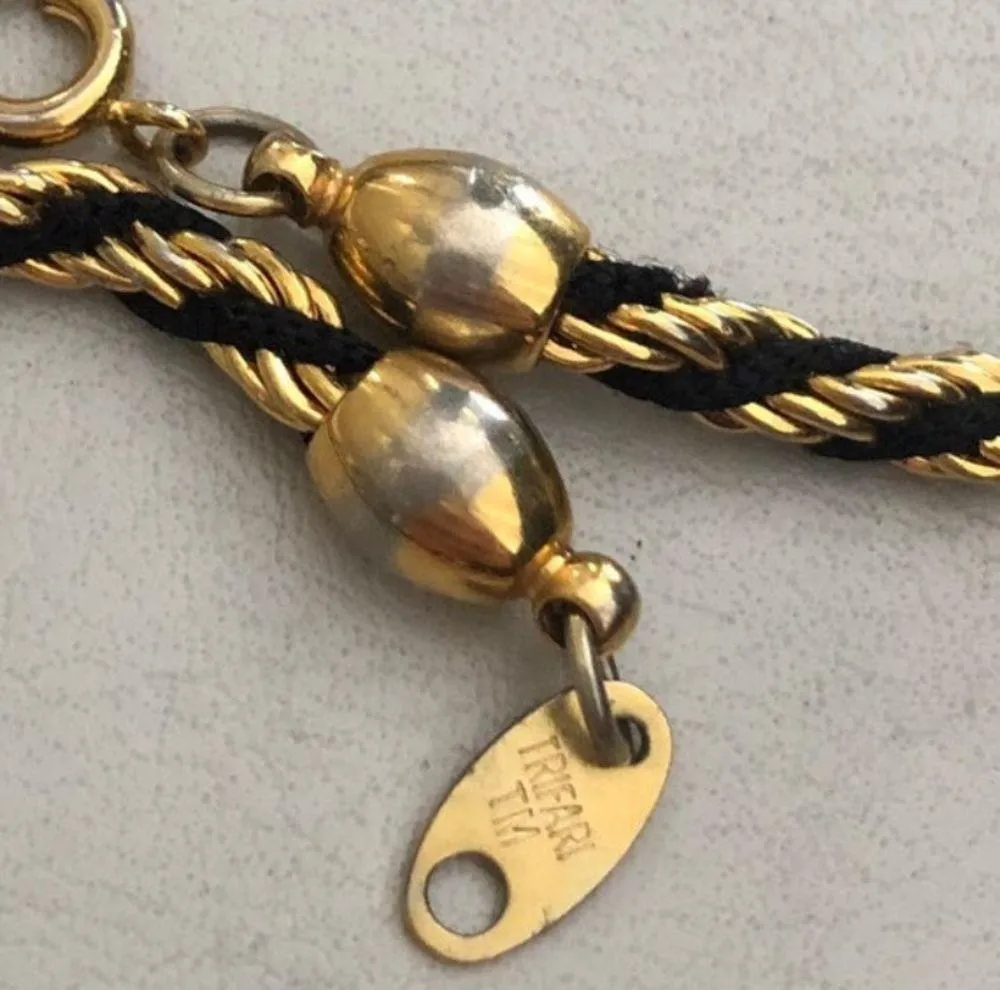 1980s TRIFARI Black & GoldTone Bracelet & Necklace - Image 7