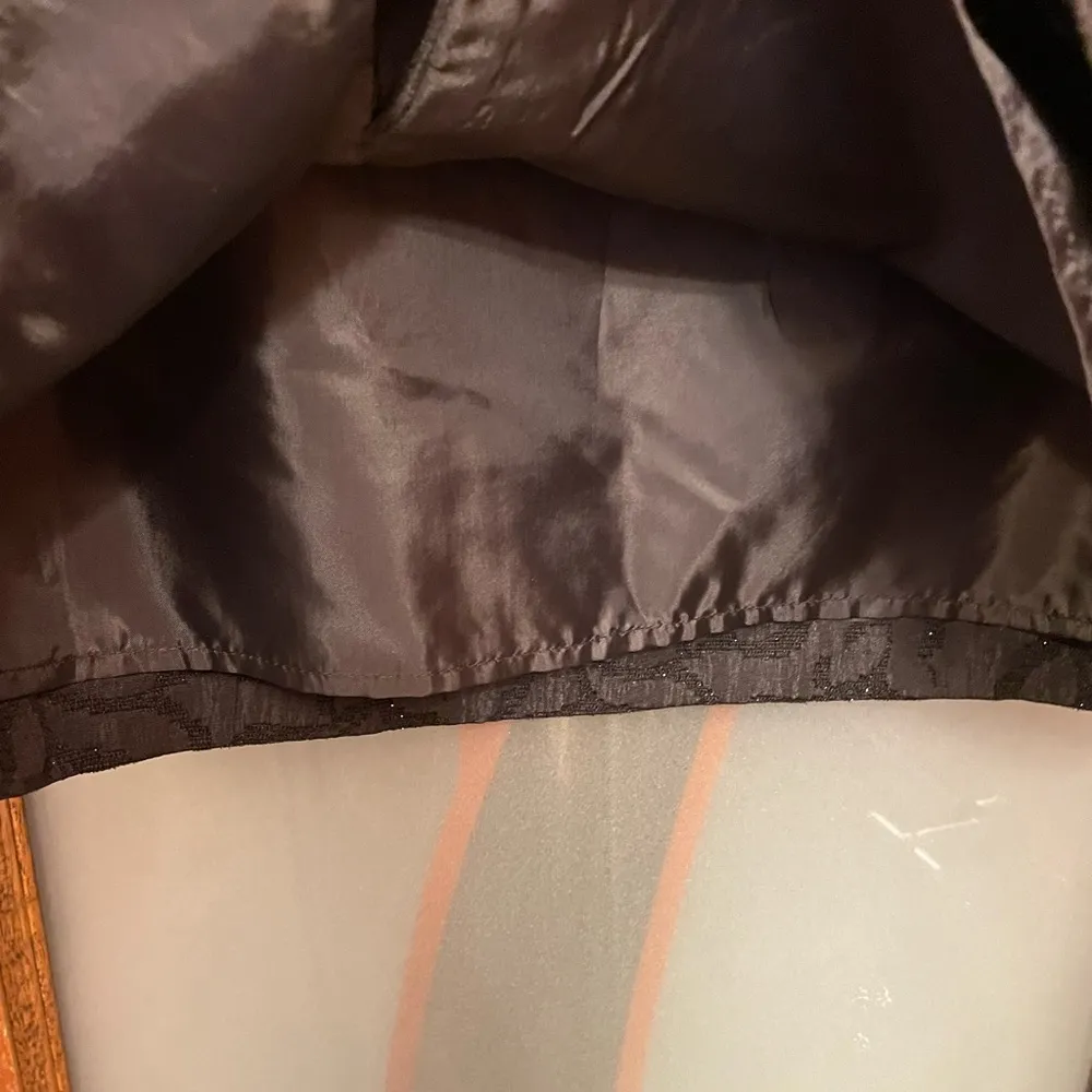 Coldwater Women Chic Black Lustrous Textured Shimmer Pencil Skirt-8 - Image 5