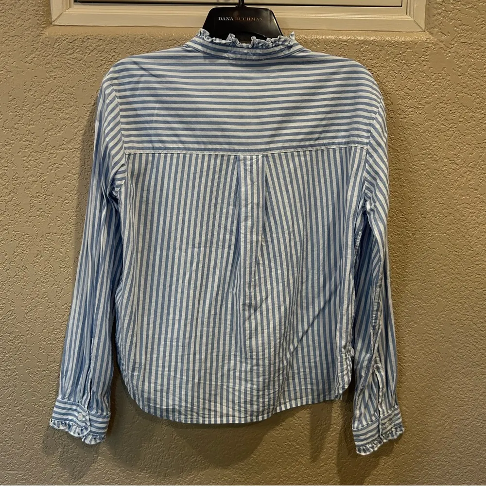 Beachlunchlounge Blue and White Striped Button-Up Shirt - Image 4
