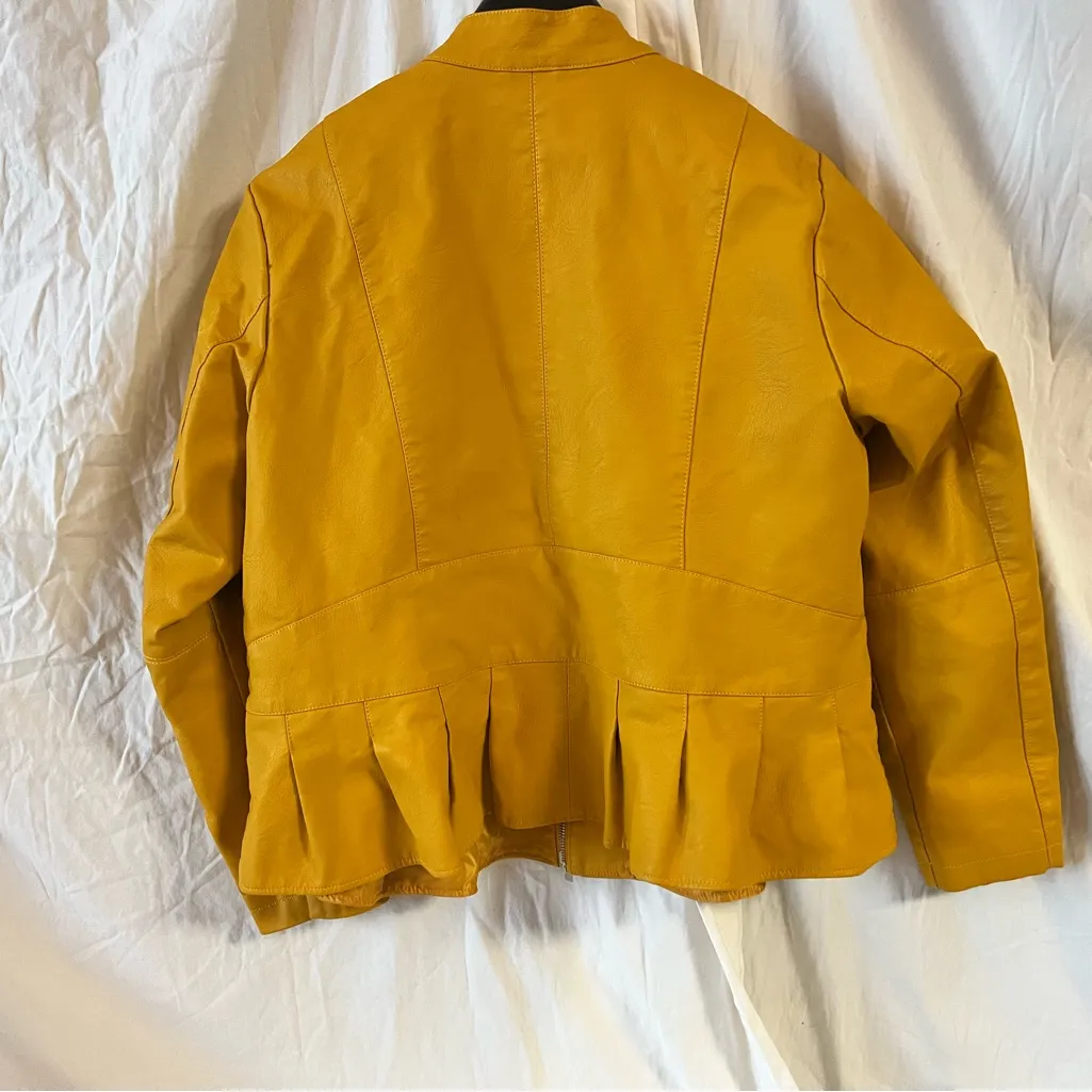 Y2K Savi Parker New York Size Faux Leather Jacket Coat Mustard Yellow Size 2x - Image 4