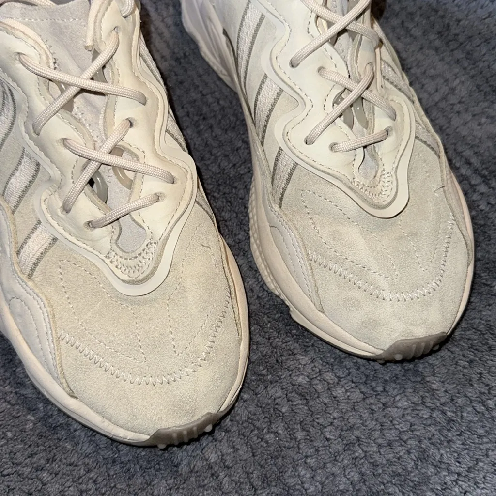 adidas‎ Ozweego Beige Off White Sneakers Women’s Size 6.5 - Image 3