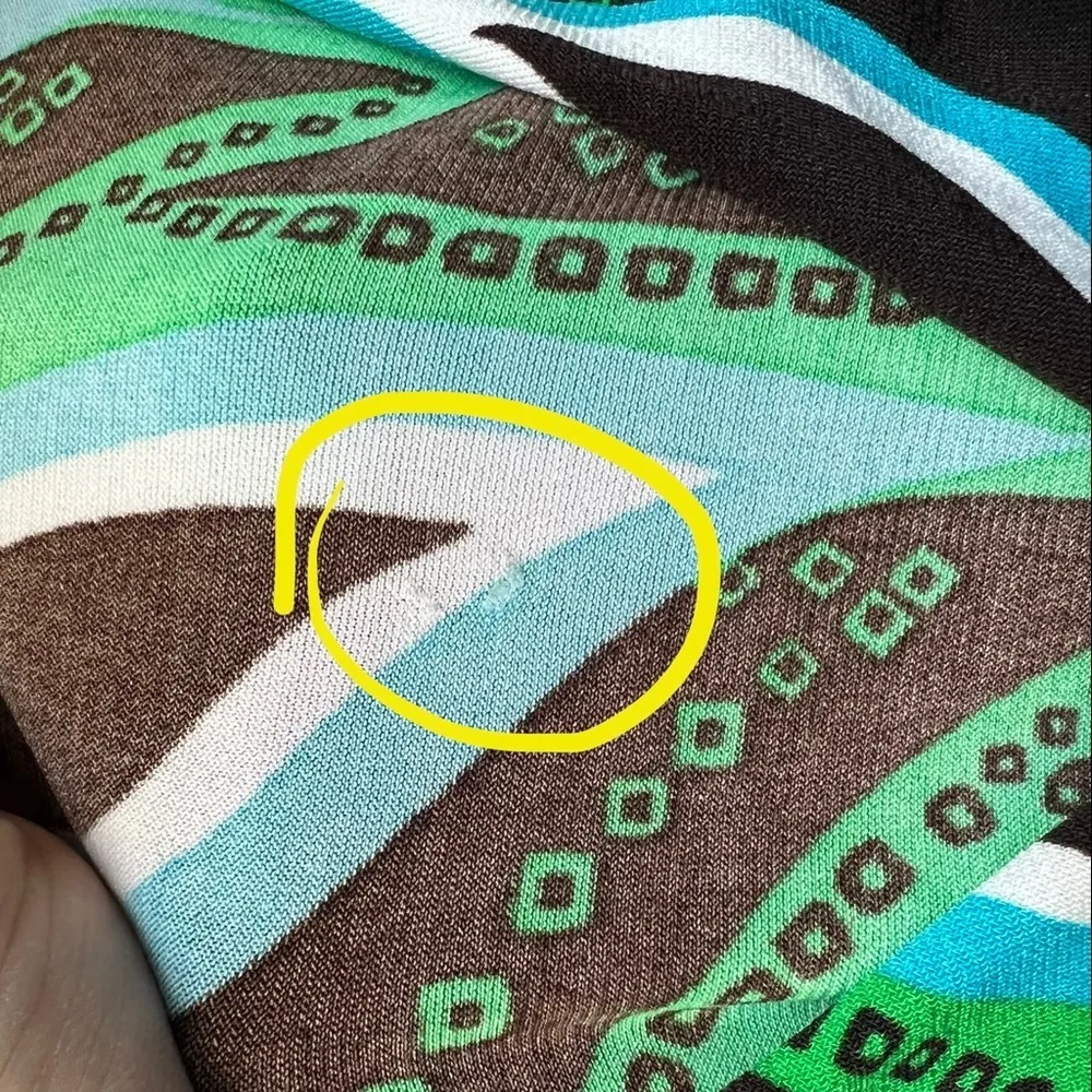 Y2K Candie’s Empire Waist Flutter Sleeve Ruched Sides Blouse - Image 10