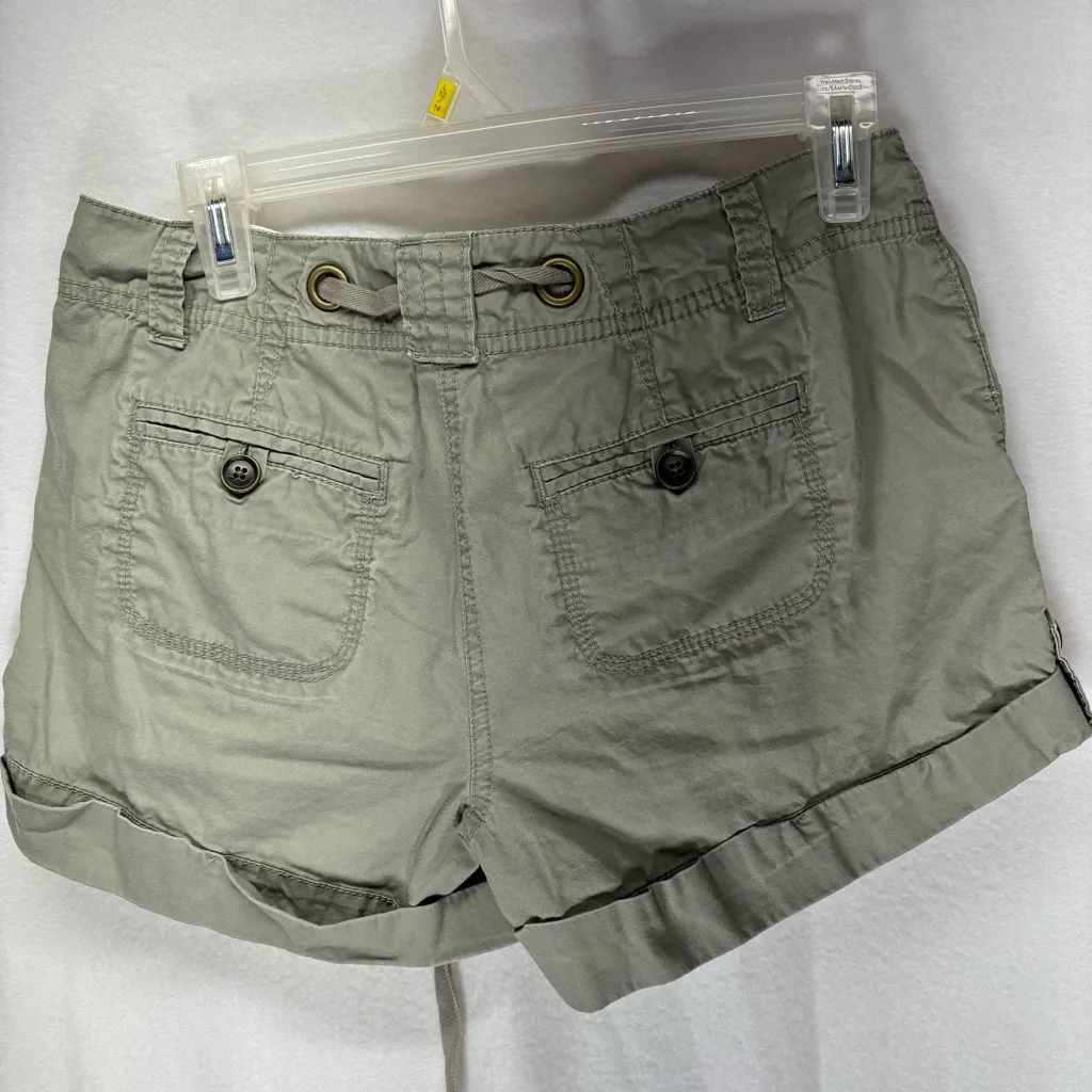 Loft ‎ Women's Sage Cargo Shorts - Image 7