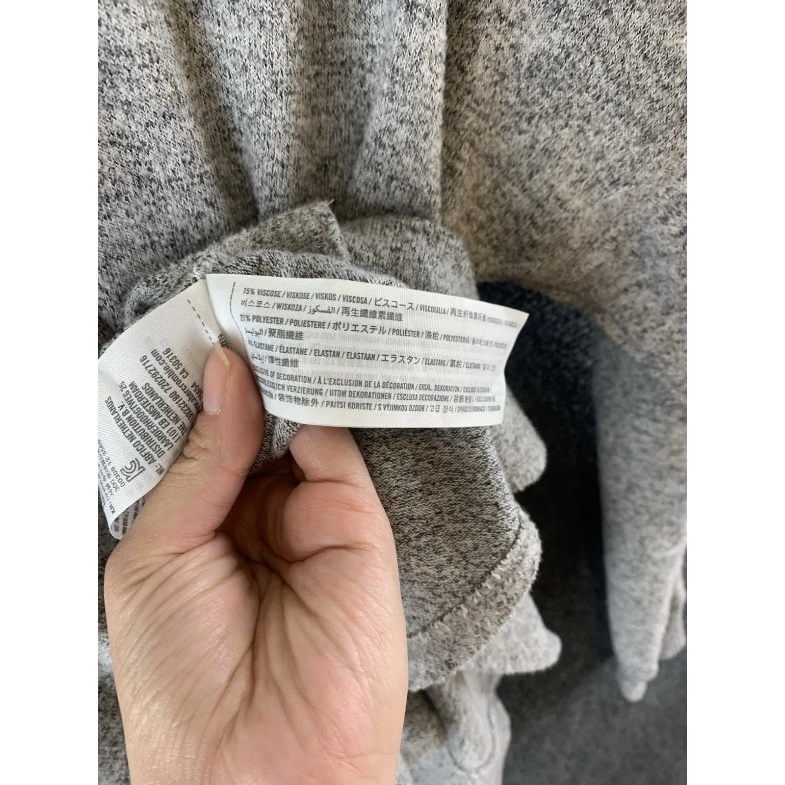 Abercrombie & Fitch Women’s Sweater Cardigan Top So Soft Loose Fit Gray Size XS - Image 5