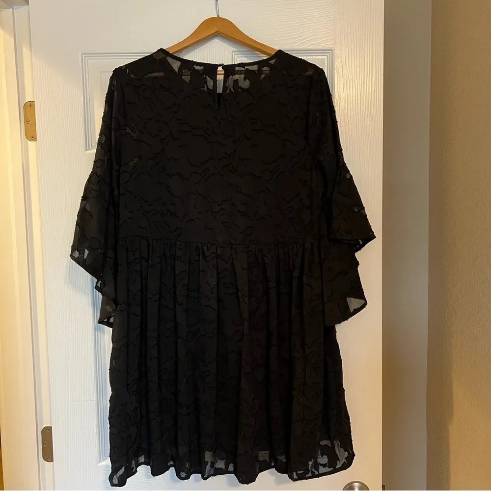 NWT Umgee Black Embossed Babydoll Dress Size Large Lined Boho Chic Indie… - Image 4