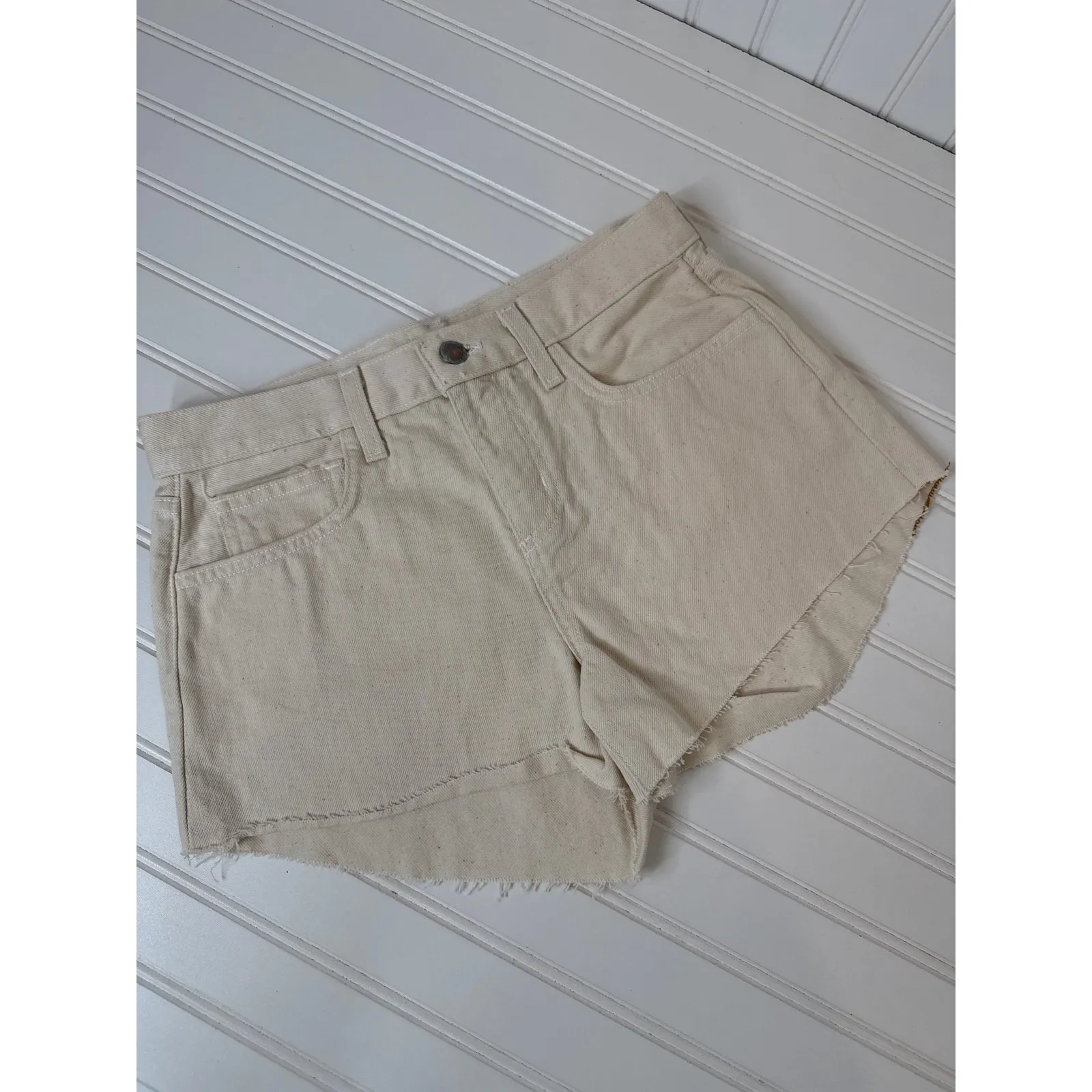 NWT L’AGENCE AUDREY Denim Shorts Cream & Blue Raw Hem Mid Rise Bundle Size 25 - Image 4