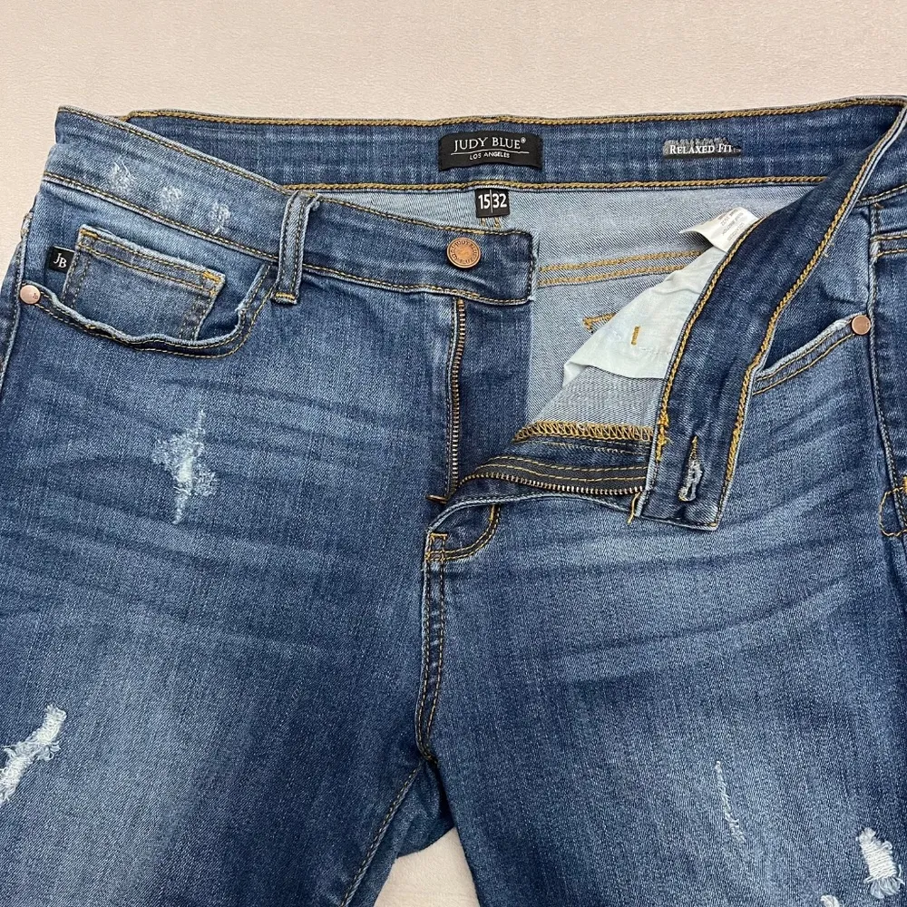 Jeans Distressed  Mid Rise Relaxed Fit Women’s Size 15/32 Stretch Blue - Image 12