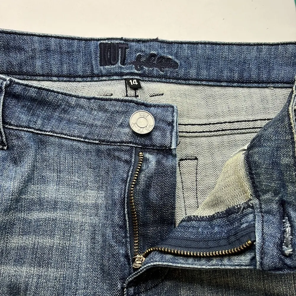 Kut From The Kloth Straight Leg Mid Rise Size 14 - Image 16