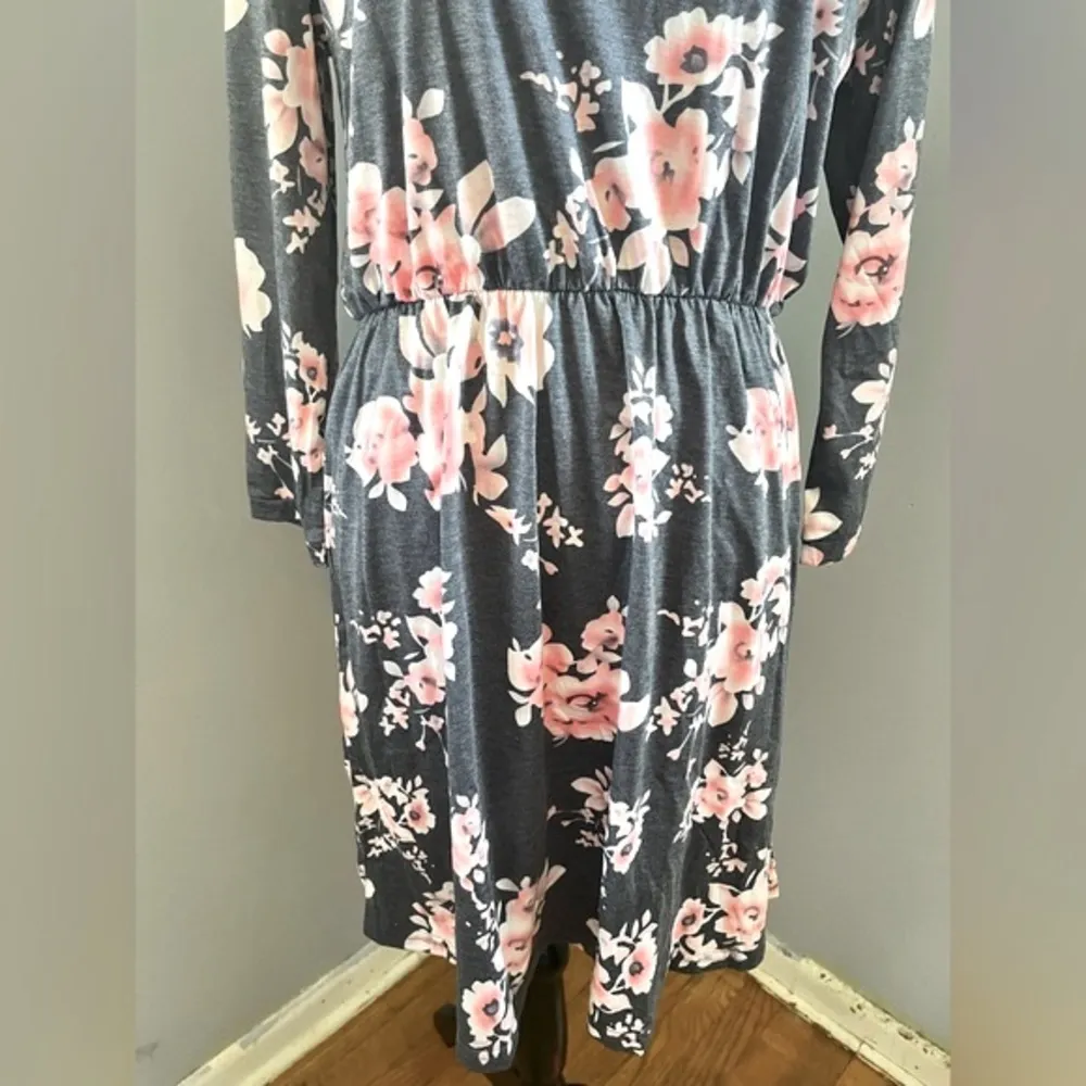 “Vintage Floral” Dress, Charcoal Gray & Pink Floral Print, Size XL - Image 4