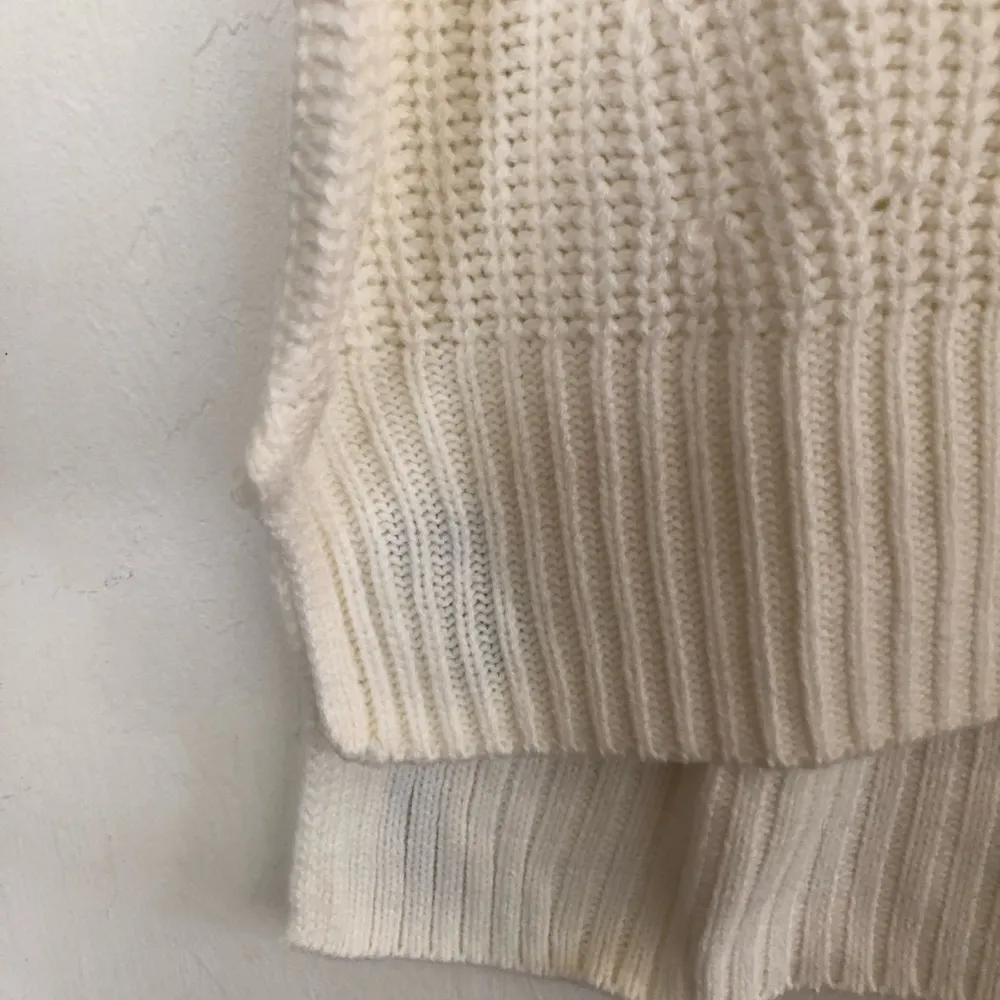 SO GOOD FOR LIFE Womens Baggy Sweater Size Small Juniors Coconut Cream New - Image 4