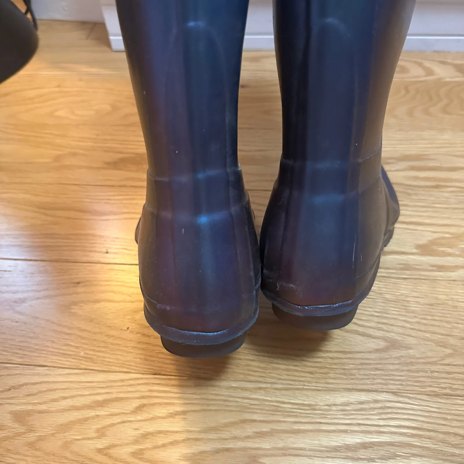 Hunter Iridescent/Oil Slick Tall Rain Boots Size 7 - Image 5