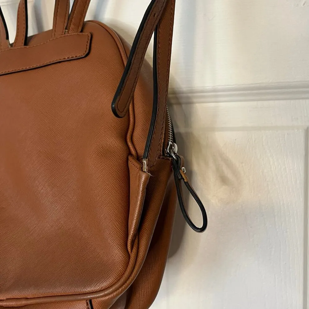 Guess  Mini Backpack - Image 8