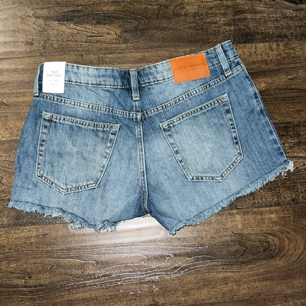 NWT  The Cut Off Shorts - Image 3