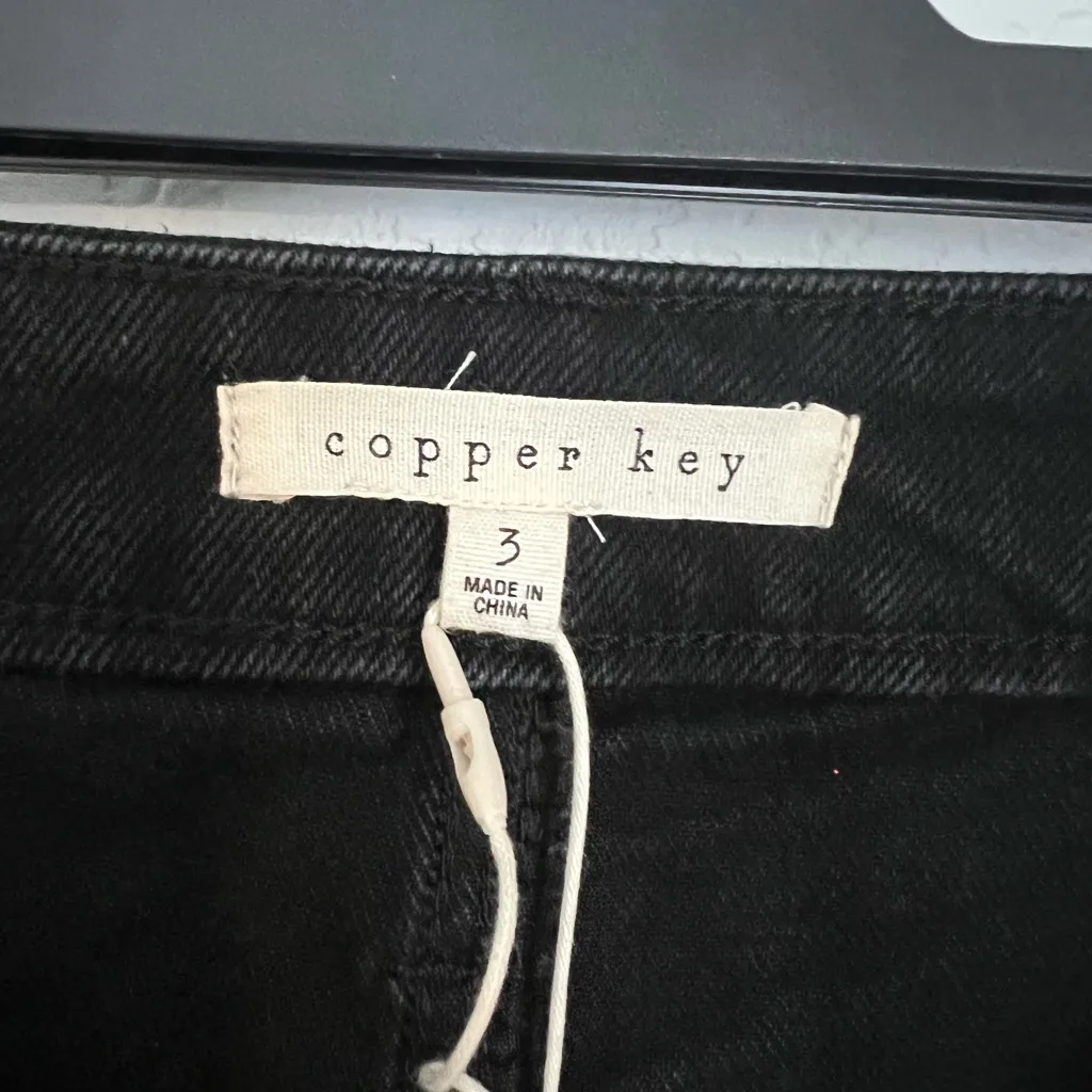 Copper Key Denim Black Shorts NWT Size 3 (Junior) or XS (0-2) adult - Image 6