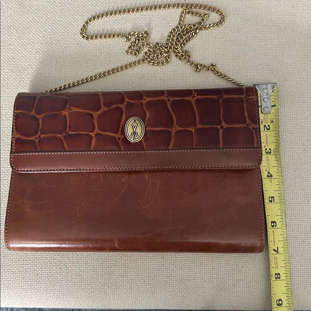 Vintage Brown Crocodile Embossed Clutch - Image 6