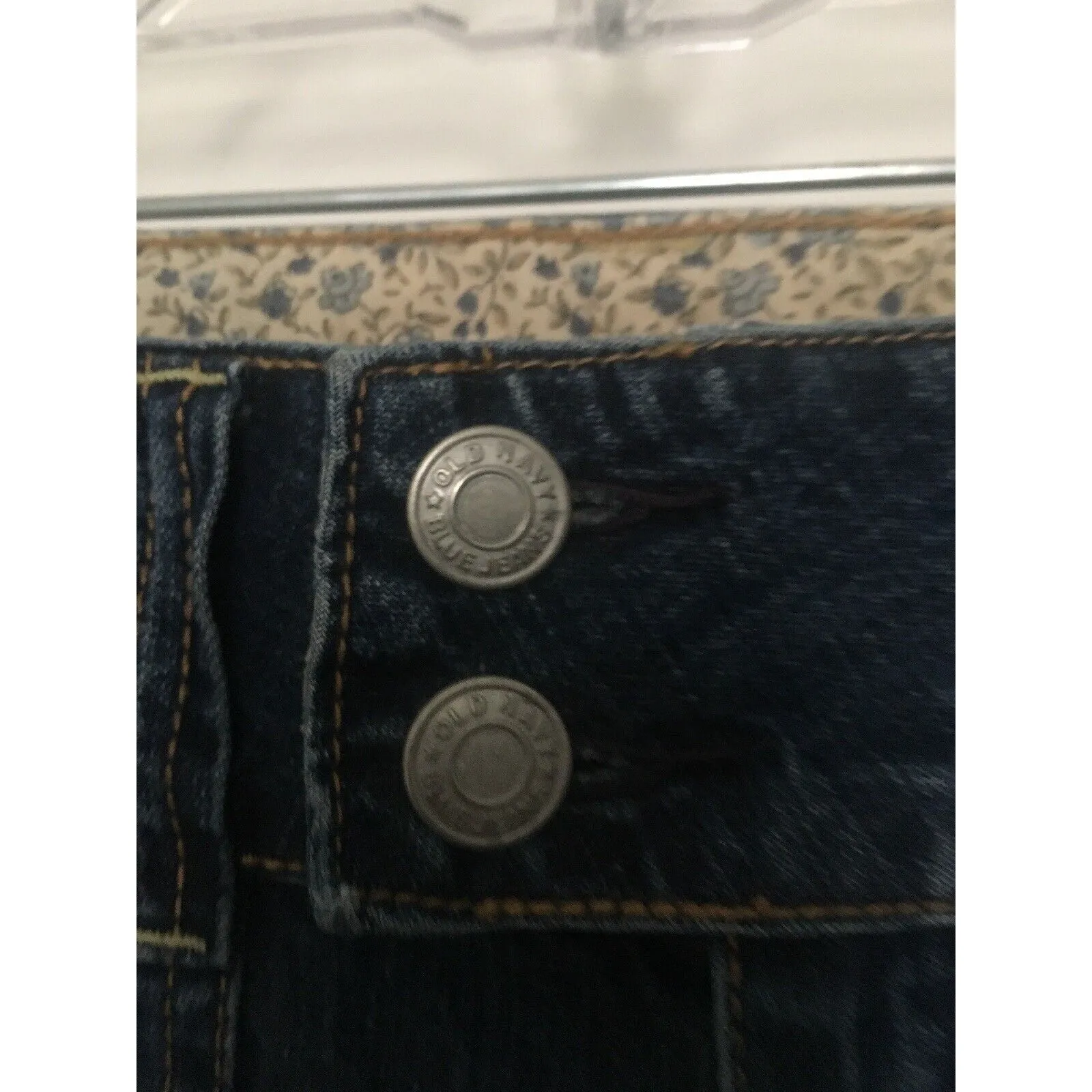 Old Navy Women's Blue Capri Jeans Size 4 - Image 7