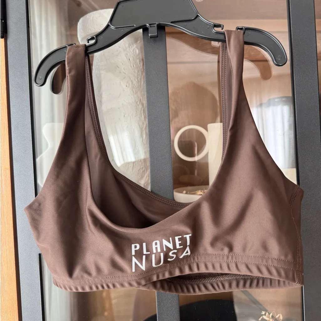 Planet NUSA Box1 Power Sports bra tank chocolate brown logo Size XS - Image 5