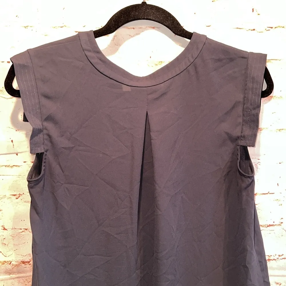J Crew Shirt Womens 4 Navy Blue Short Sleeve V Neck Blouse Business Casual - Image 5