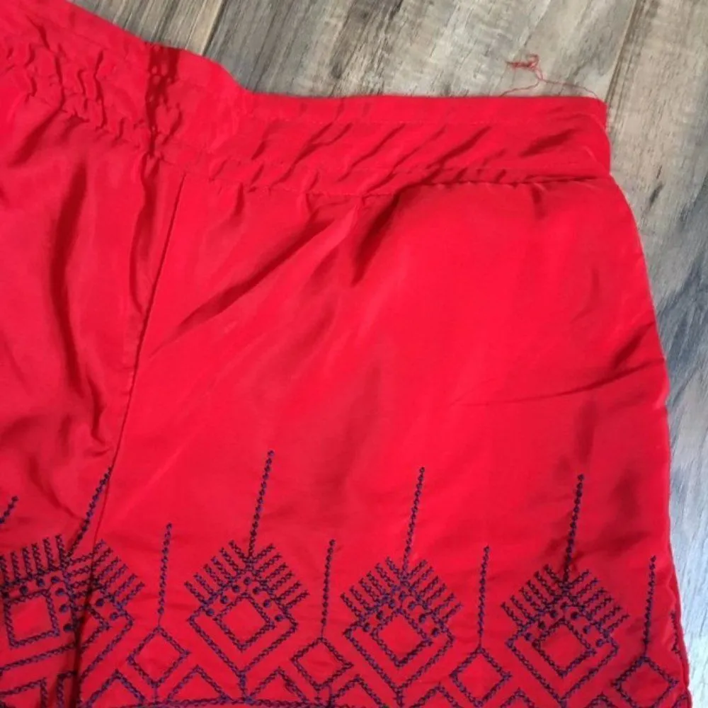 takara medium red shorts - Image 3