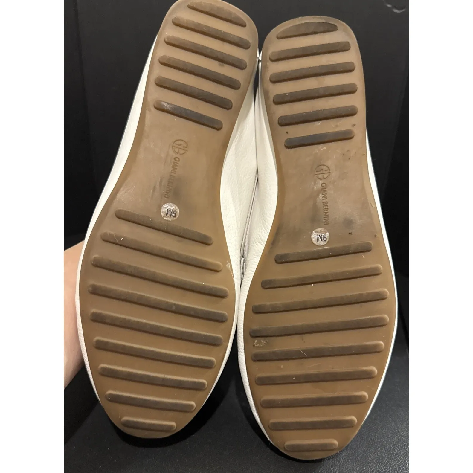 Giani Bernini Womens Size 9 M Dailyn Off White Leather Slip On Loafers Flats - Image 8