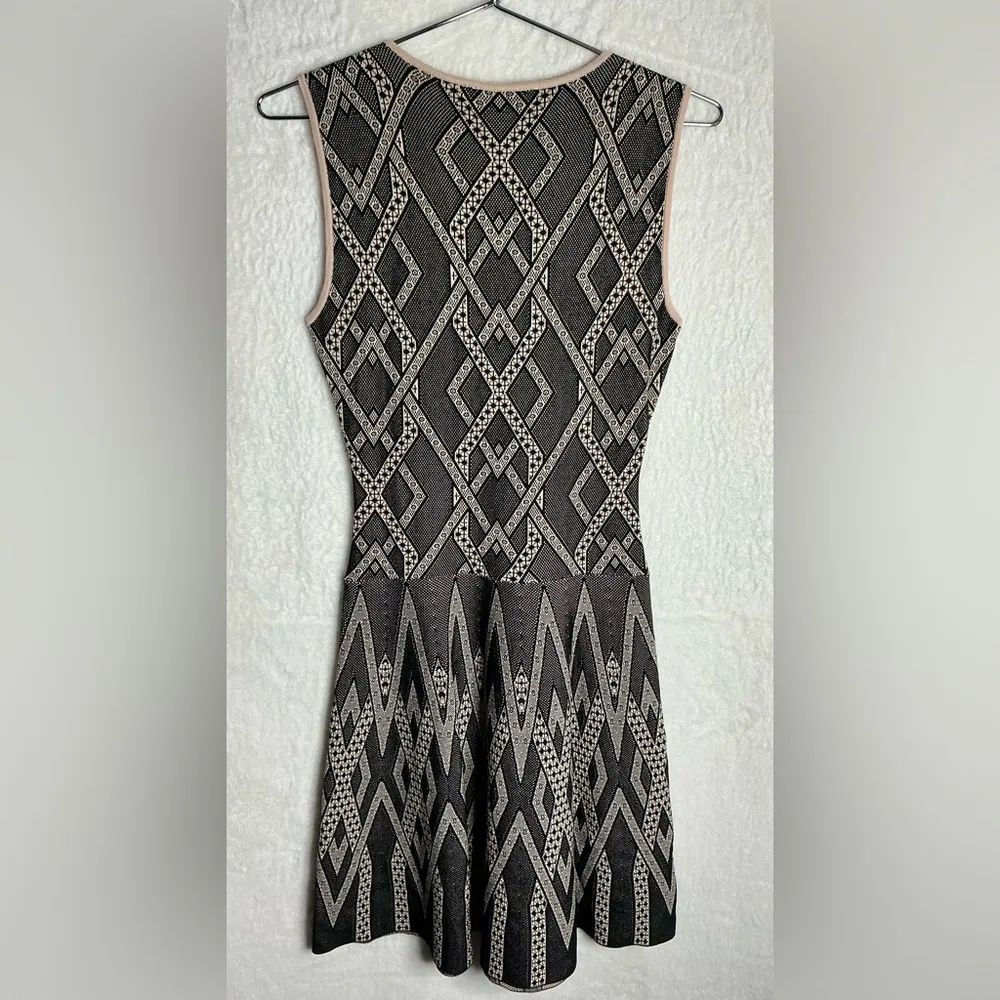 BCBGMaxAzria Black and Cream Patterned Mini Dress - Image 3
