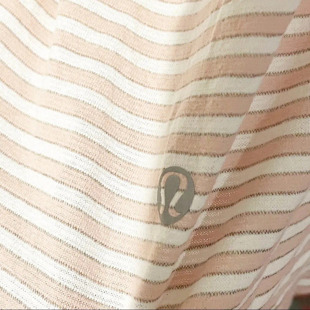Lululemon Peach Stripe Size 4 Athletic Layered Workout Tank‎ - Image 3