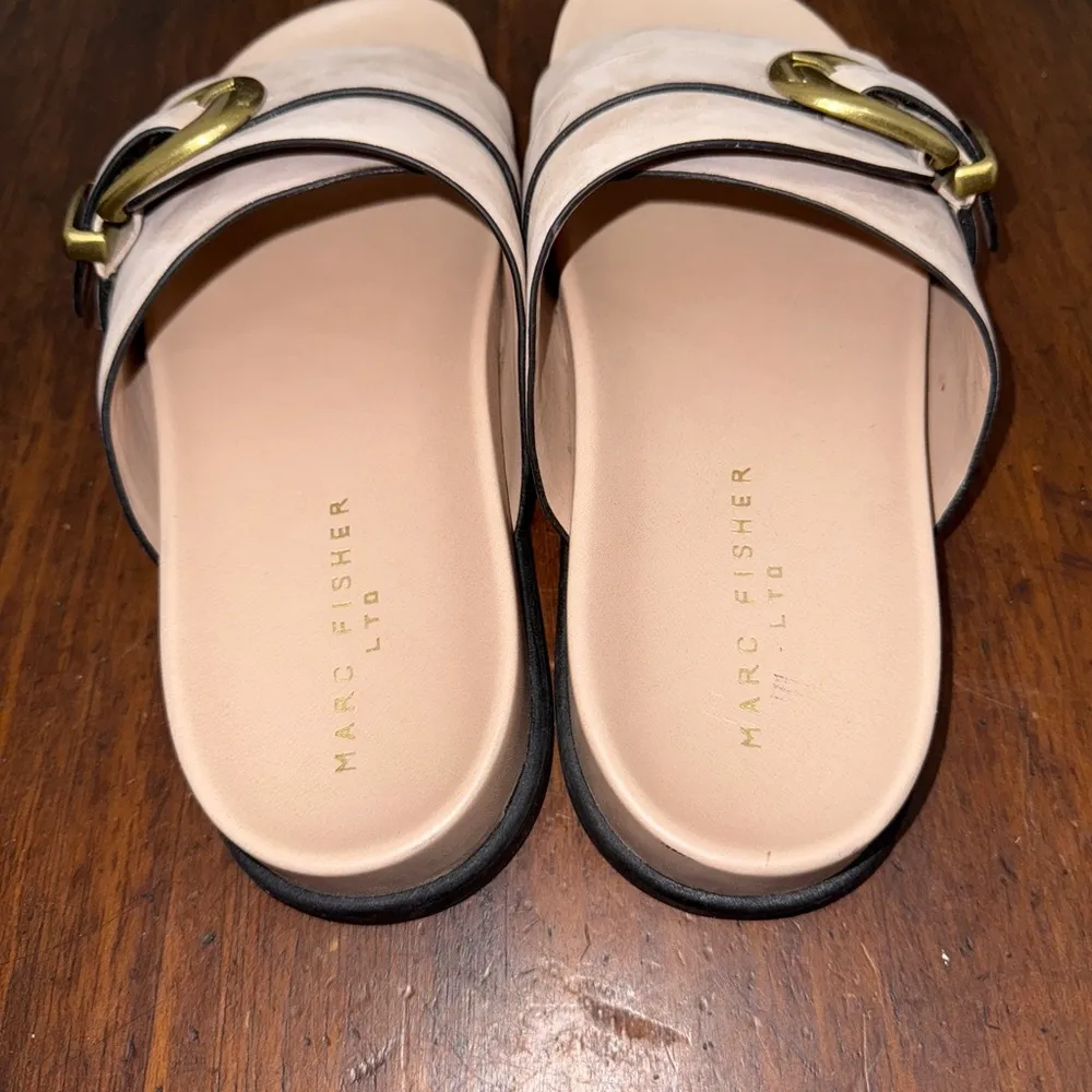 Marc Fisher shoes! LTD Hattie Nude Leather slides Sandals women’s Size 10M! - Image 5