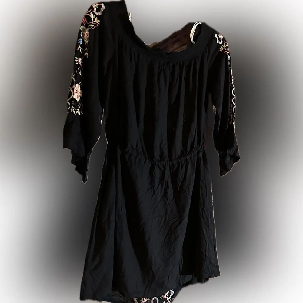 NWT Blue Island embroidered - Boho Dress SzM - Image 11