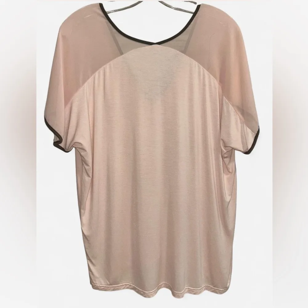 Euforia Sol Lounge | Loungewear Set | Pink Mesh Trim Top & Shorts | Size Large - Image 3