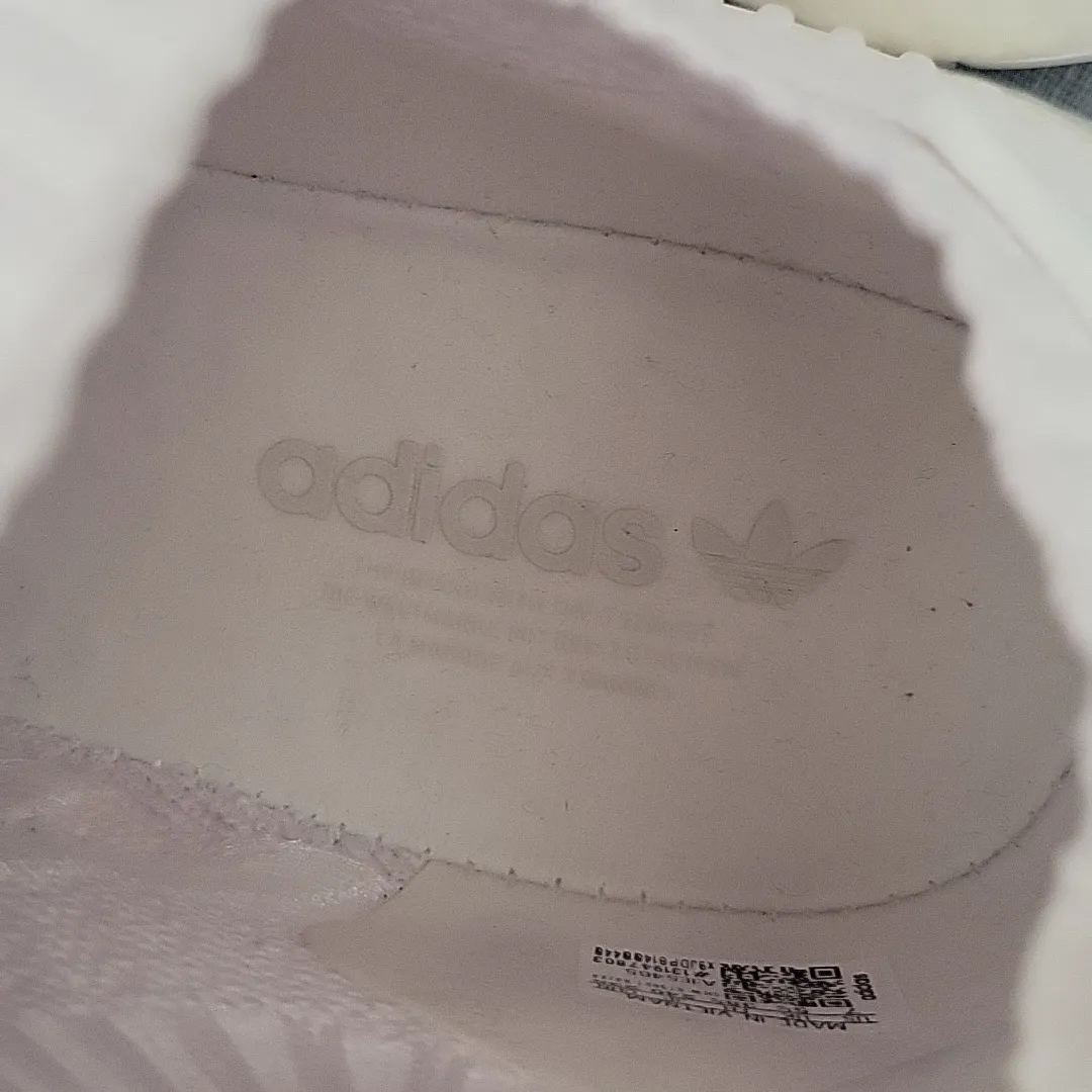 Adidas NMD  Women's White  Sneakers Size 7 - Image 7