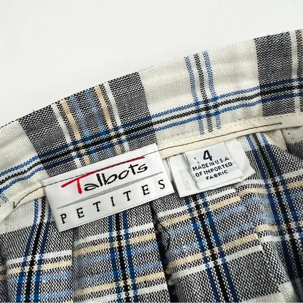 Vintage Plaid Pleated Linen - Image 6