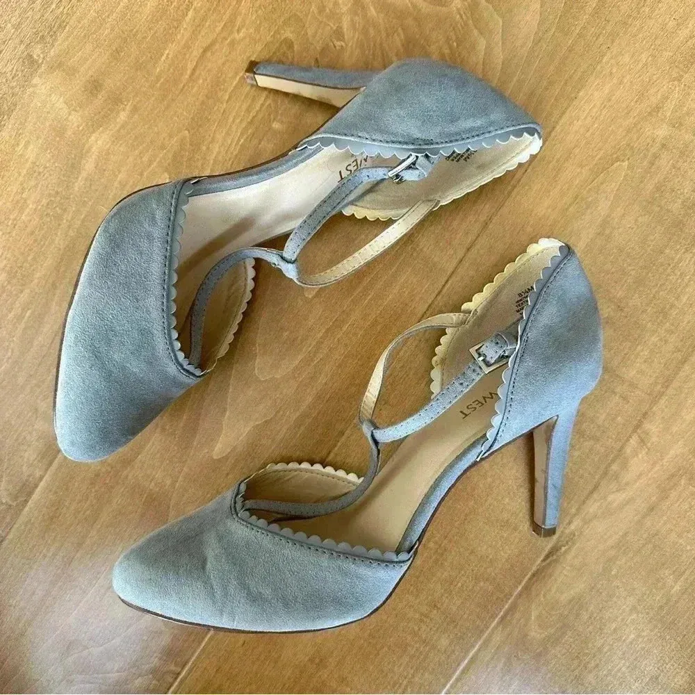 Nine West Dusty Blue Round Toe T-Strap Hillman Heel, Size 8.5M - Image 8