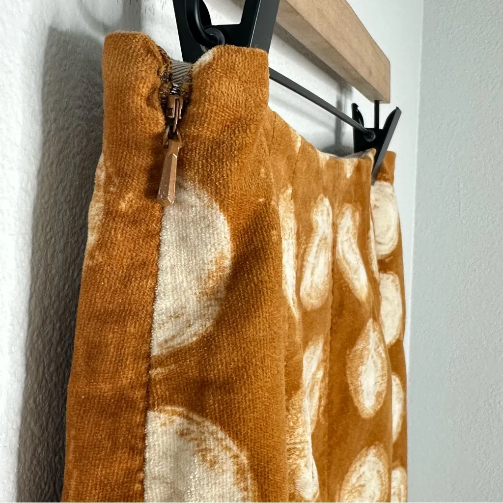 MAEVE Anthropologie Corded Dots Pencil Skirt Copper/Gold Velvet Circles Sz 4 - Image 6