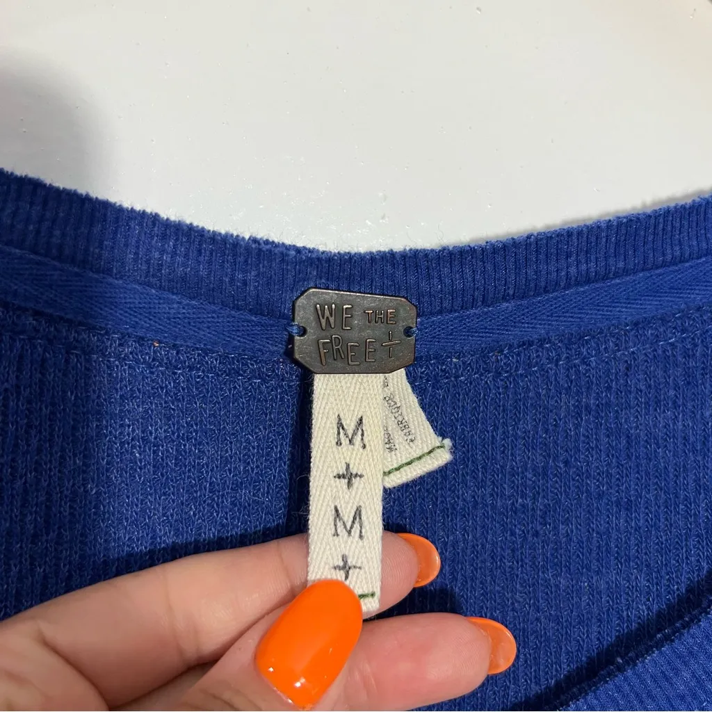 Free People We the Free Royal Blue Rainbow Embroidered Thermal Top Size Medium‎ - Image 7